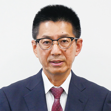 会長　渡辺志津男